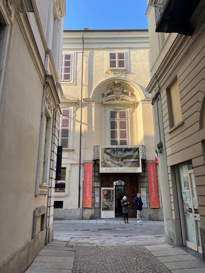 Bon Bon Apartment Asti Luaran gambar