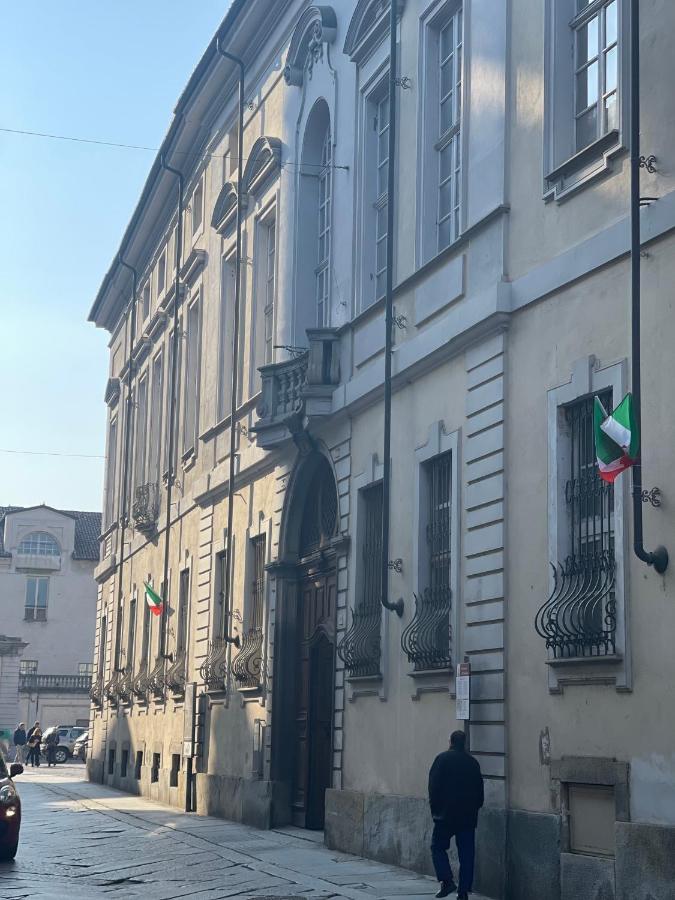 Bon Bon Apartment Asti Luaran gambar