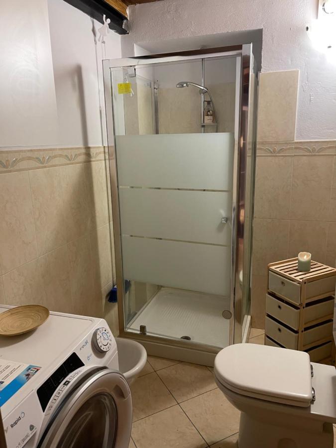 Bon Bon Apartment Asti Luaran gambar