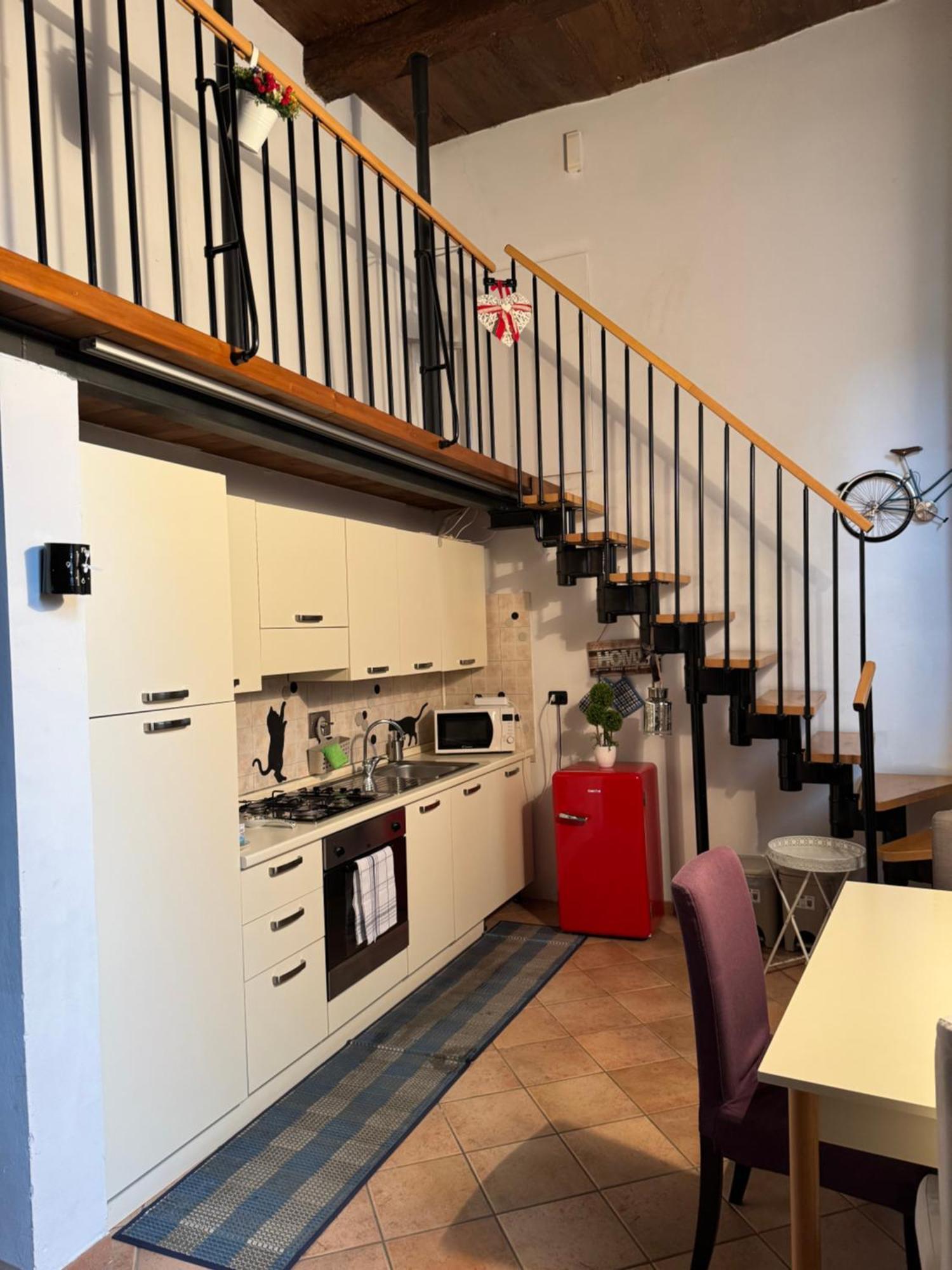 Bon Bon Apartment Asti Luaran gambar